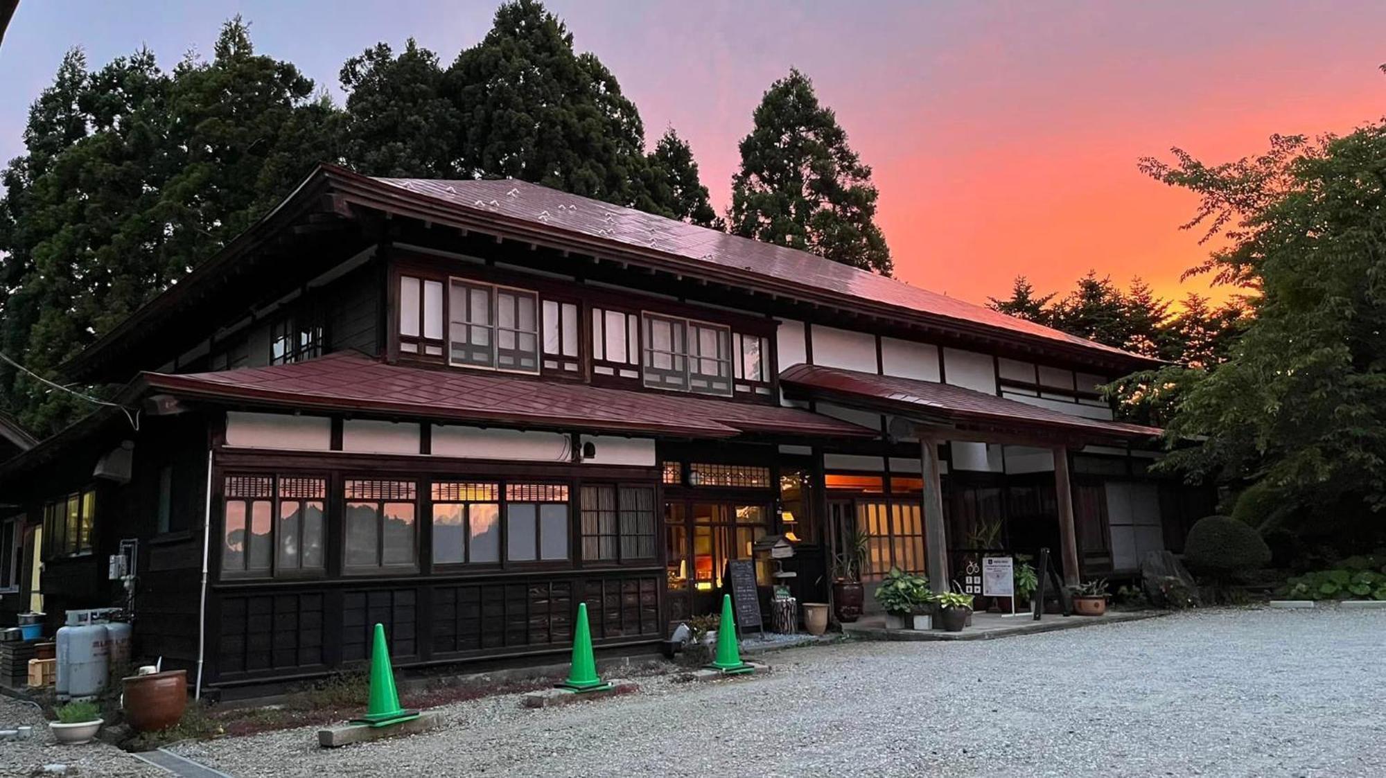 Homestay 農家民宿　里山のカフェ ににぎ