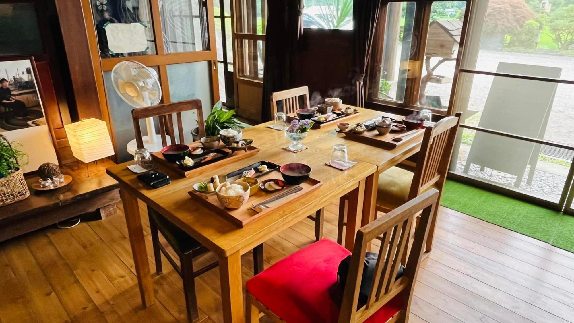 農家民宿　里山のカフェ ににぎ * Oga